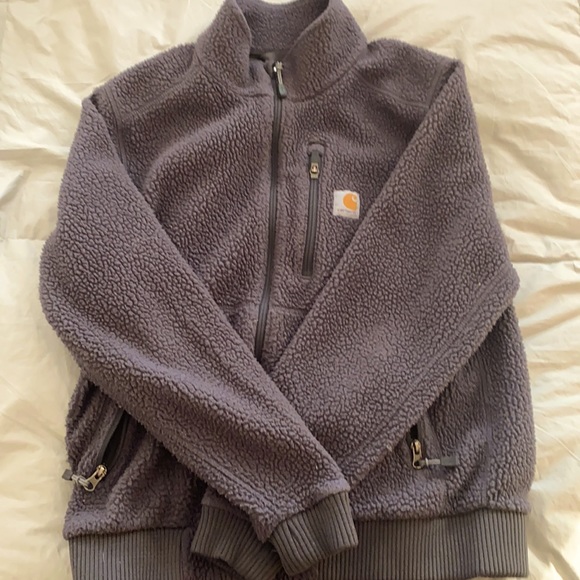 Carhartt Tops - Carhartt fleece